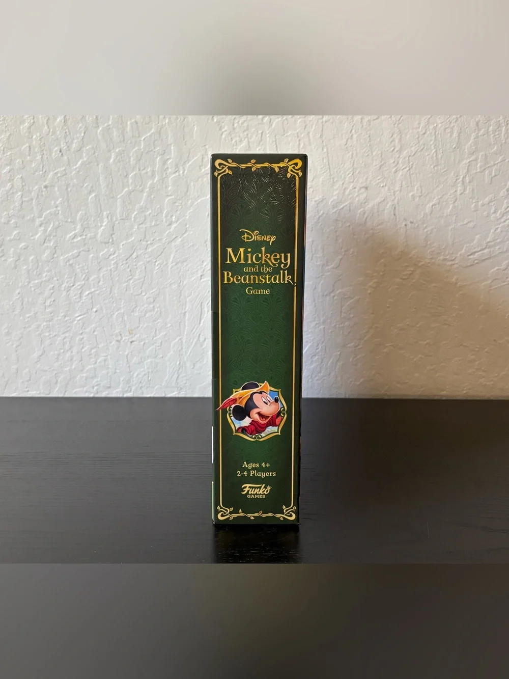 New Sealed Exclusive Retired Disney Mickey and The Beanstalk Kids Board Game